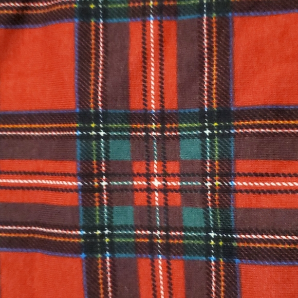 ๐ Old Navy | Plaid Toddler Onesie | 12-18 Months | NWT - Picture 3 of 4